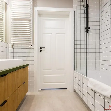 Nearto Old Town Vermelo Parking & Ac Apartamento Cracovia
